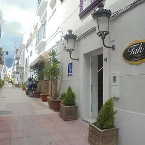 Tak Boutique Old Town Guest house